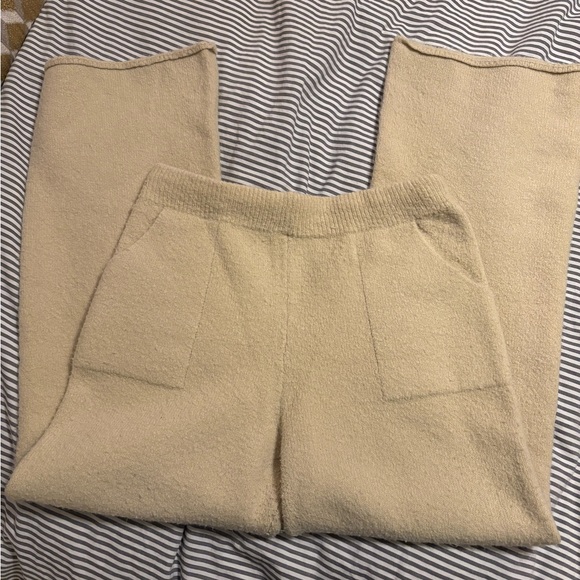 Oak + Fort Cozy Cream Knit Pants and long cardigan set - Picture 2 of 7